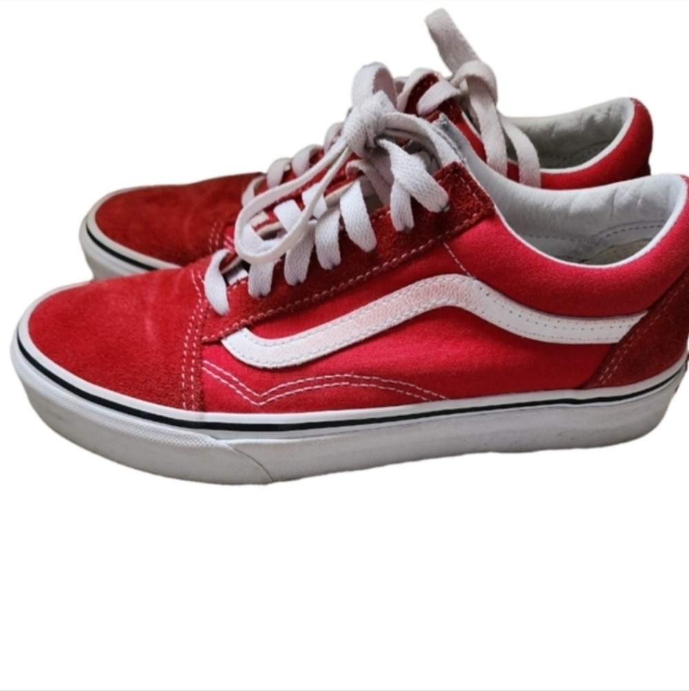Red and White Sneakers Low Top Vans Sneakers